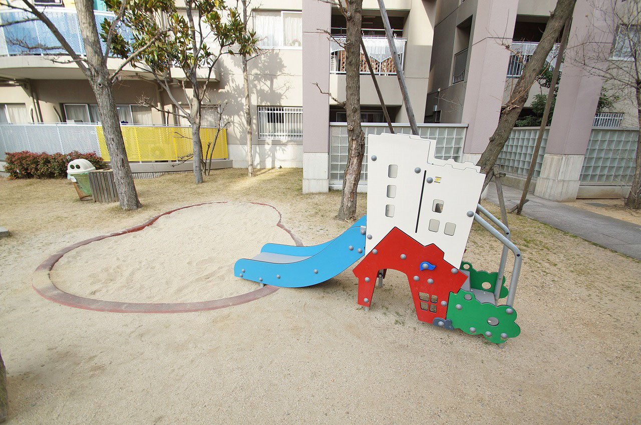 敷地内遊具