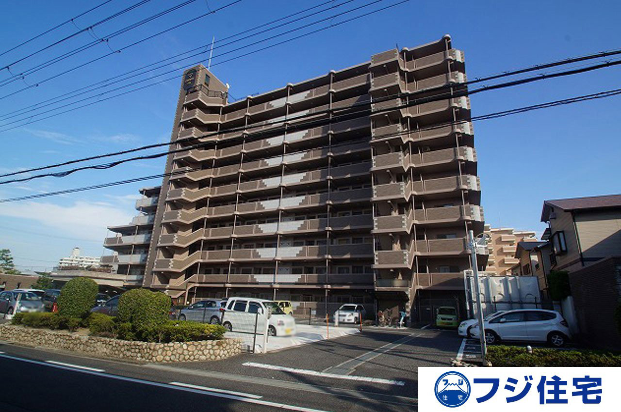シャルマンフジ岸和田上町パークインパーク　外観