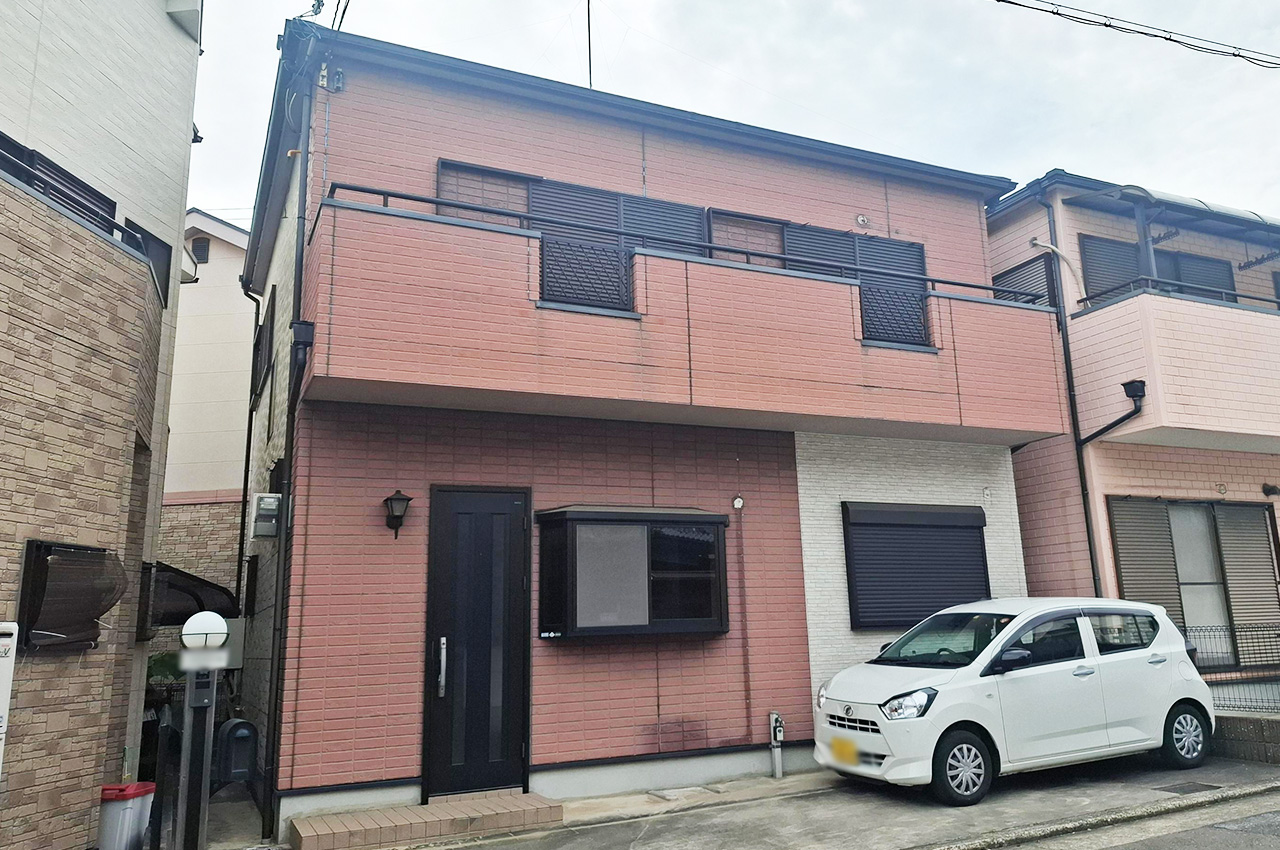 外観（外壁塗装前：建物前面のみ）