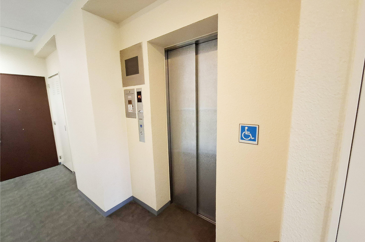 エレベーター