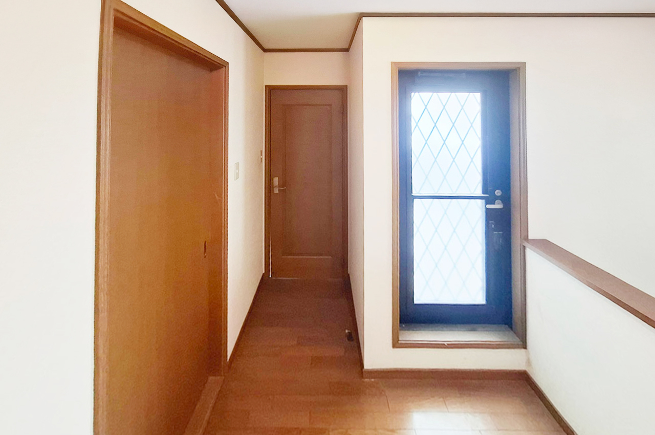 2Fホール