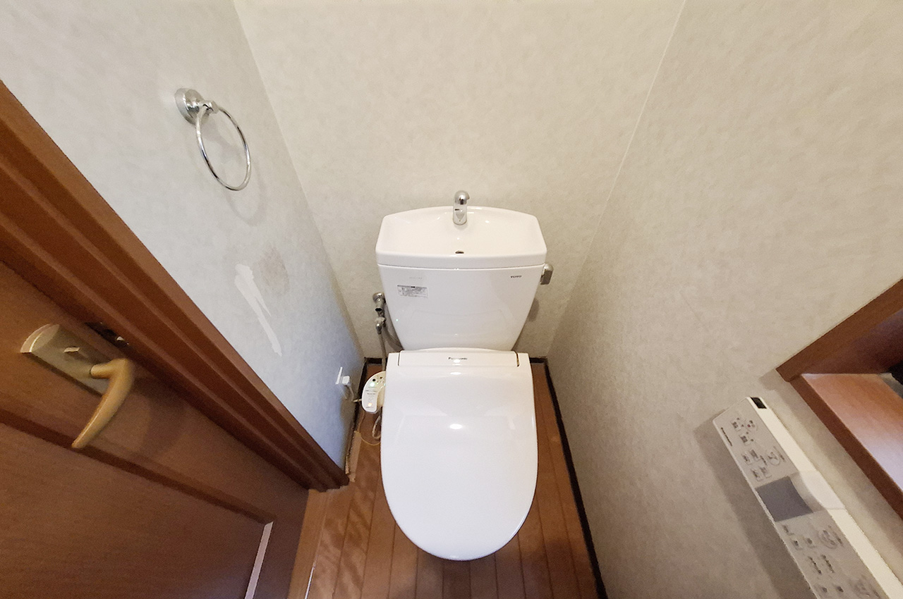 1Fトイレ