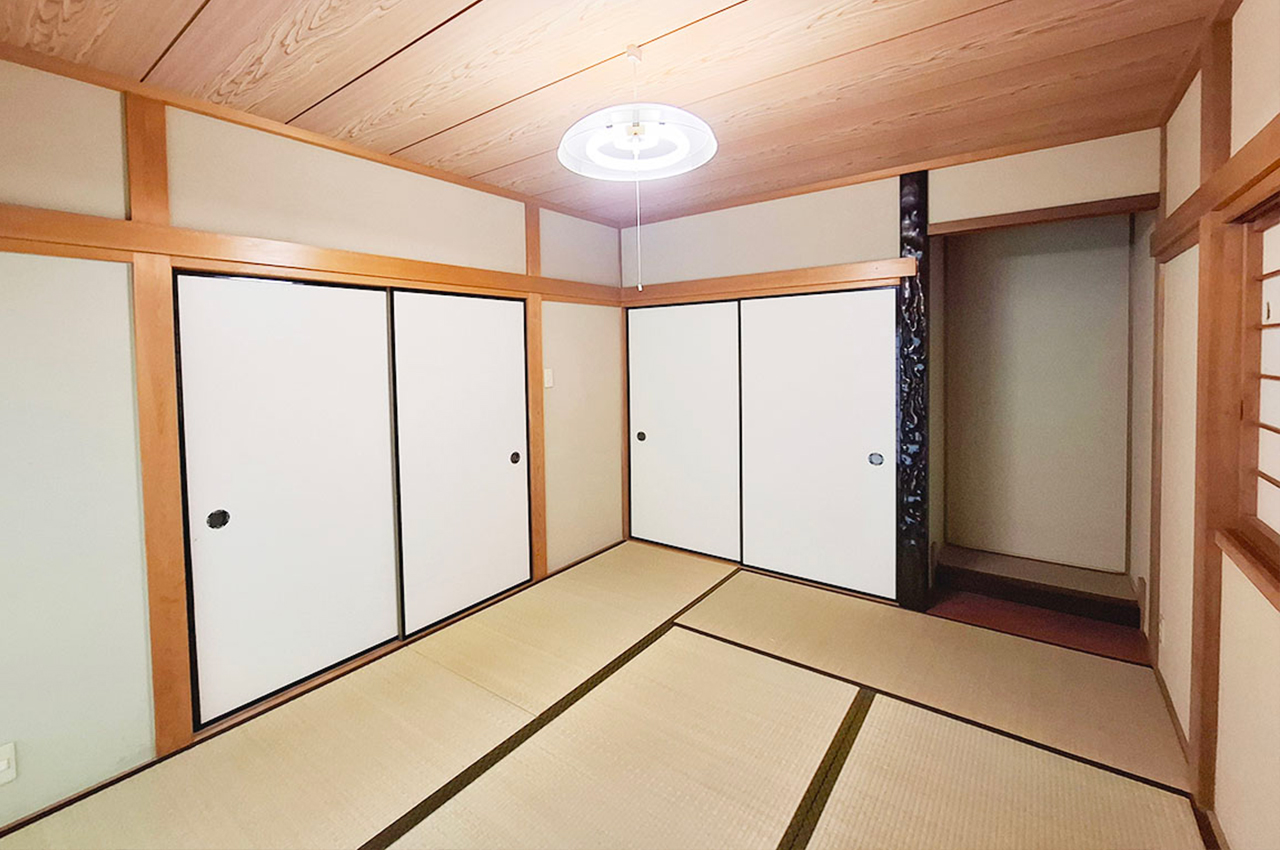 和室①(照明器具撤去予定)