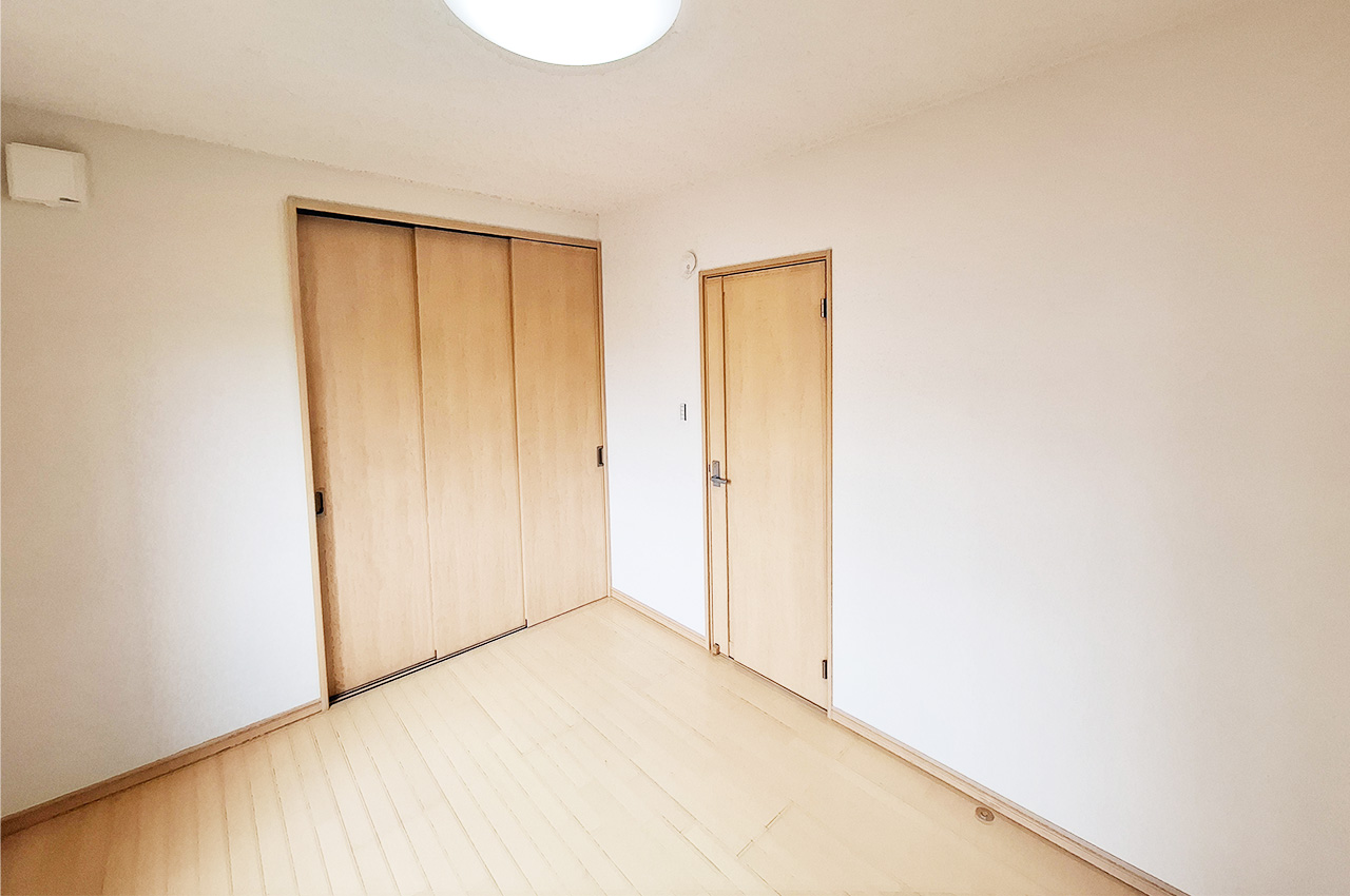 洋室1：約6帖のお部屋は家族構成やライフステージに合わせて多用途に活用できます。