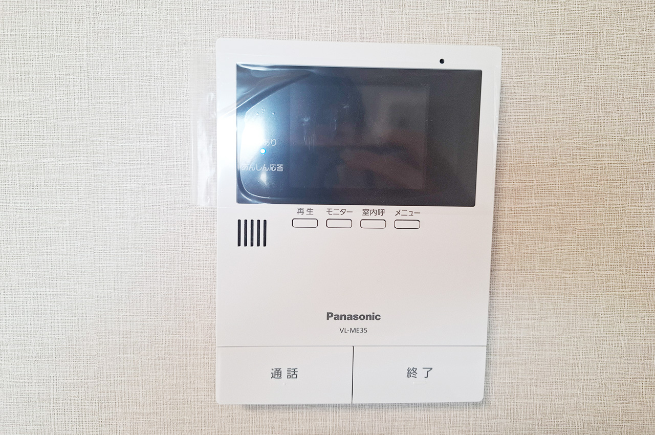モニター付きインターホン:新調済み。