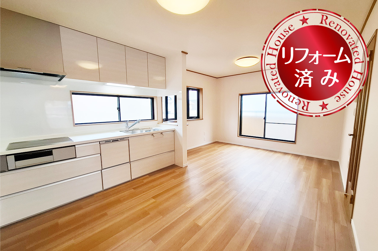 LDK：2階にあり、二面バルコニーの開放的な空間です。
