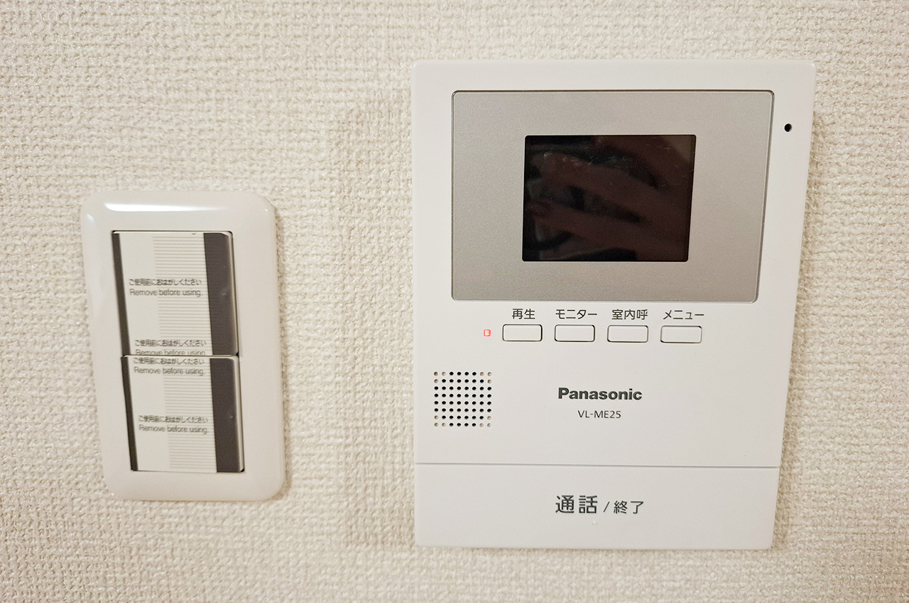 モニター付きインターホン