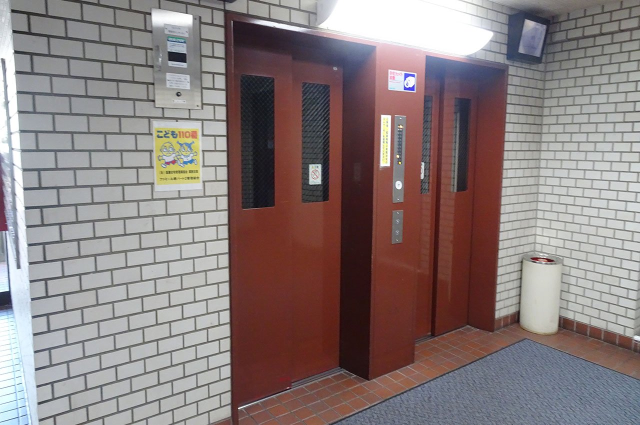 エレベーターホール