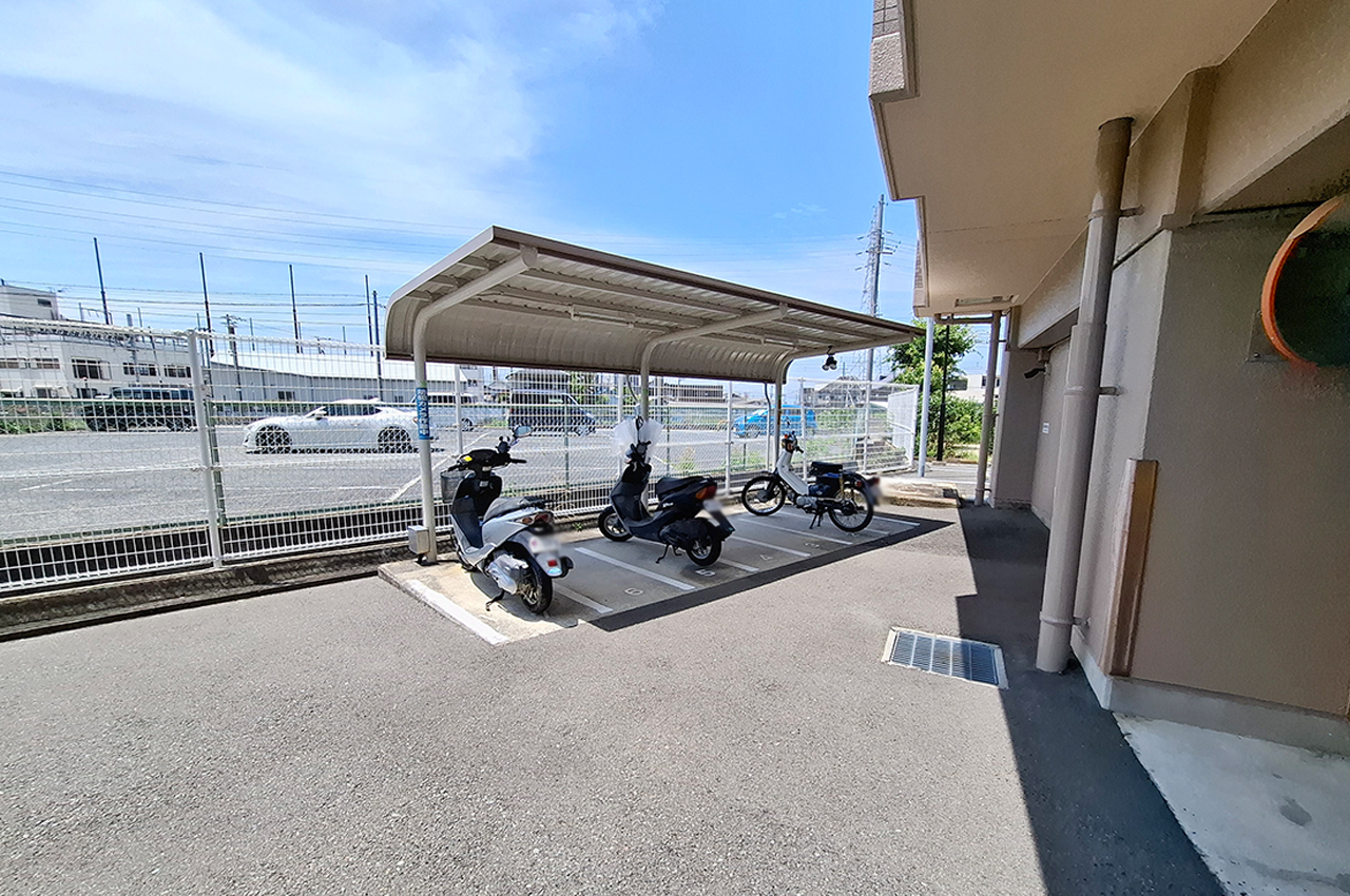 バイク置場