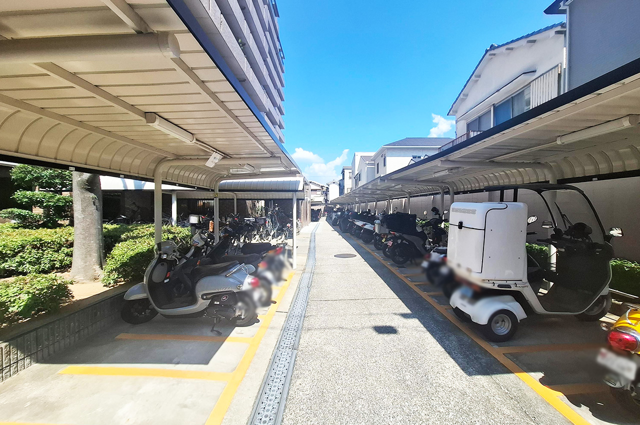 駐輪場