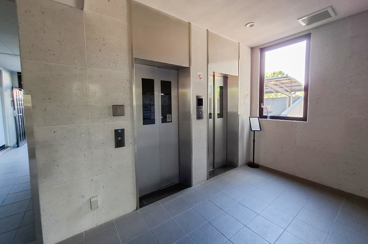 エレベーター