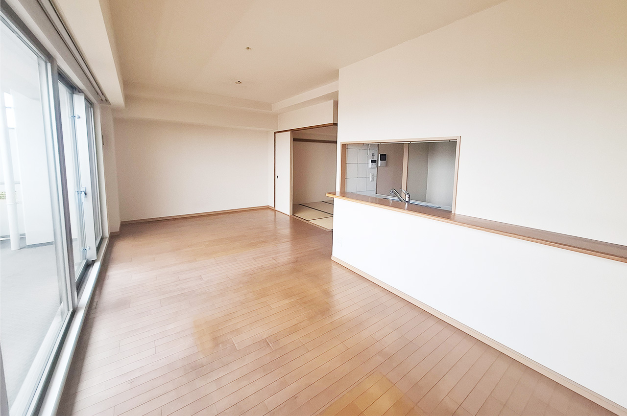 LDK：用途に合わせて隣接した和室との一体利用も可能です。