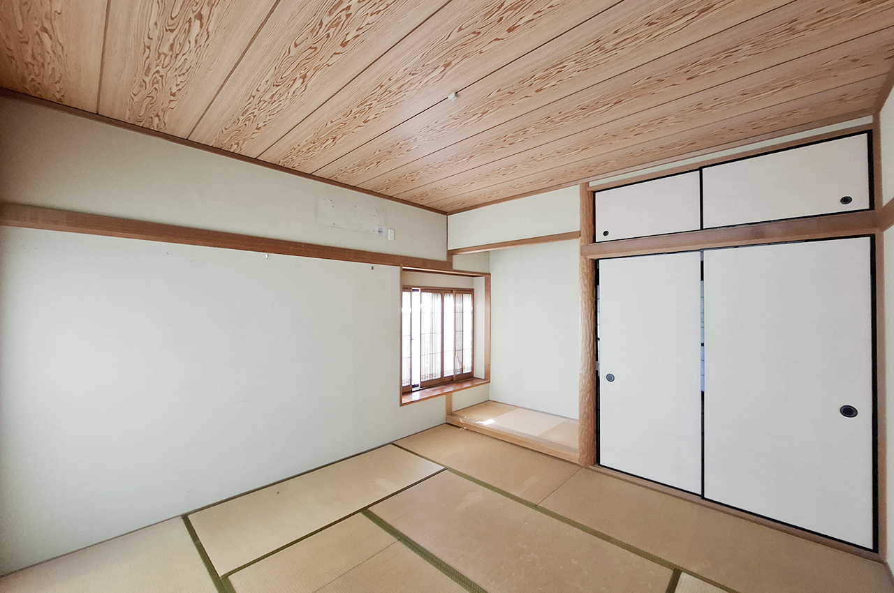 和室：8帖のゆとりある和室。客間やくつろぎスペースとして活用できます。