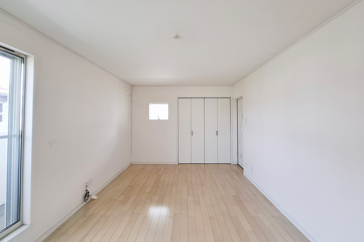 LDK:2階に生活の中心となるLDKを設けた3階建ての住まいです。