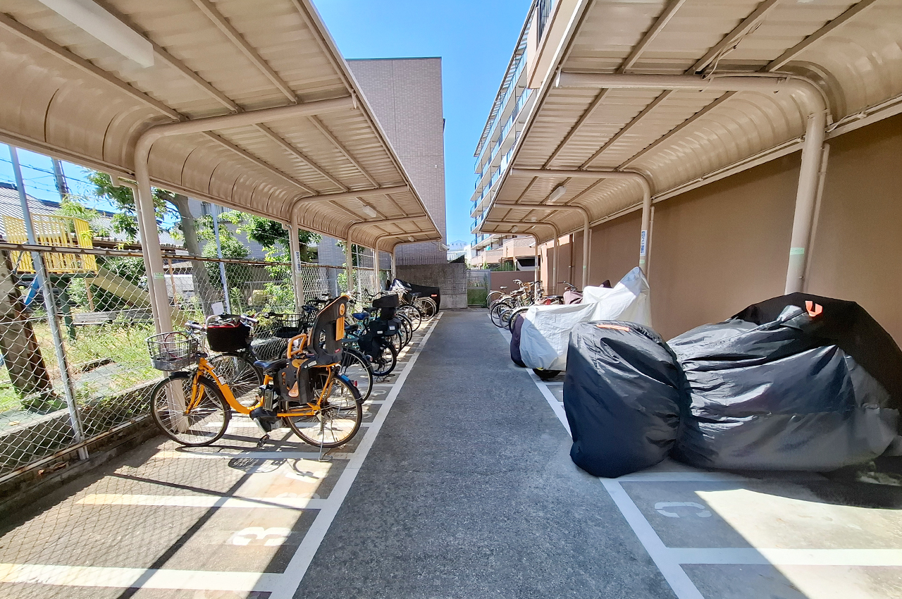 駐輪場